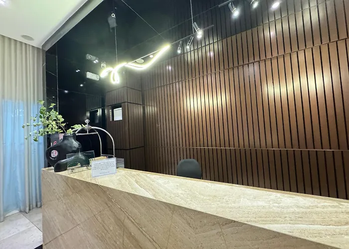 Deluxe With Parking In Red Residences Chino Roces Ave, Makati By Prime Manille