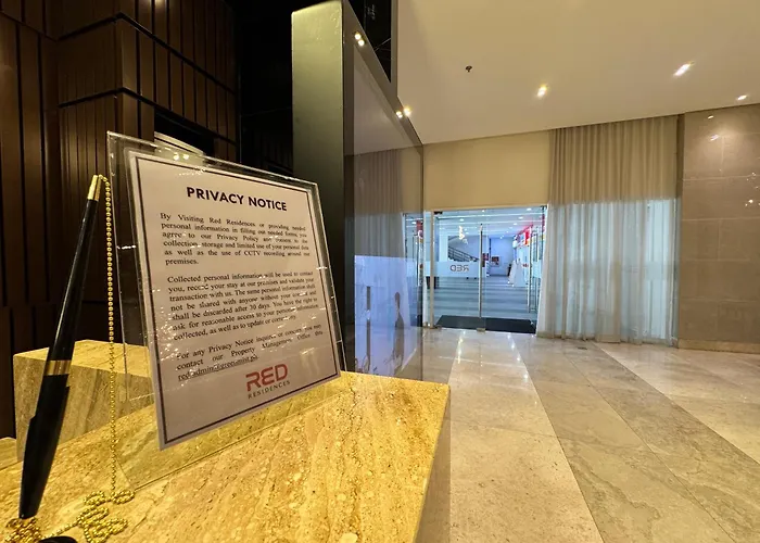 Appartement Deluxe With Parking In Red Residences Chino Roces Ave, Makati By Prime