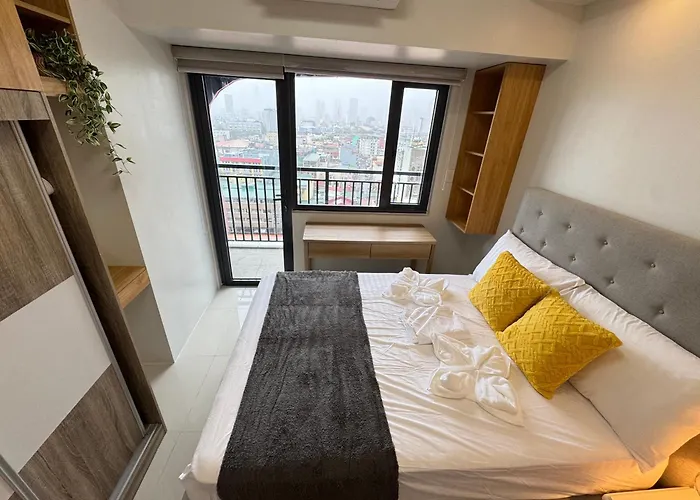 Deluxe With Parking In Red Residences Chino Roces Ave, Makati By Prime * Manille